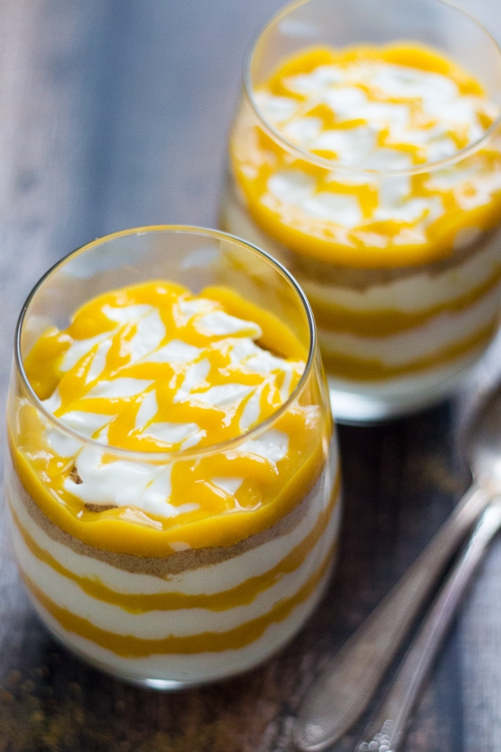 5 Ingredient Layered Mango Cheesecake Parfaits! A beautiful and delicious mango cream cheese dessert!
