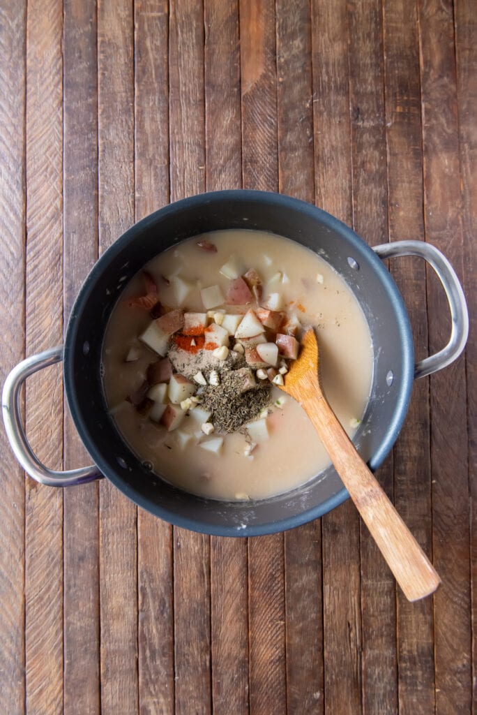 This is a delicious Alaska Seafood Chowder Recipe 