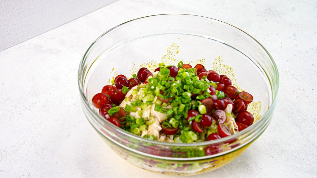 How to make curry chicken salad grapes